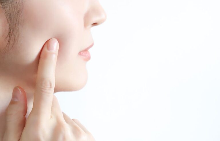 異形成母斑と黒色腫の原因と危険因子